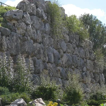 Torrezaf Hotel