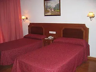 Hotel Torrezaf Torre del Campo